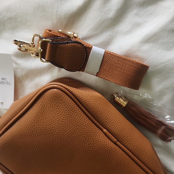 New Tan Crossbody Bag - Picture 2 of 6